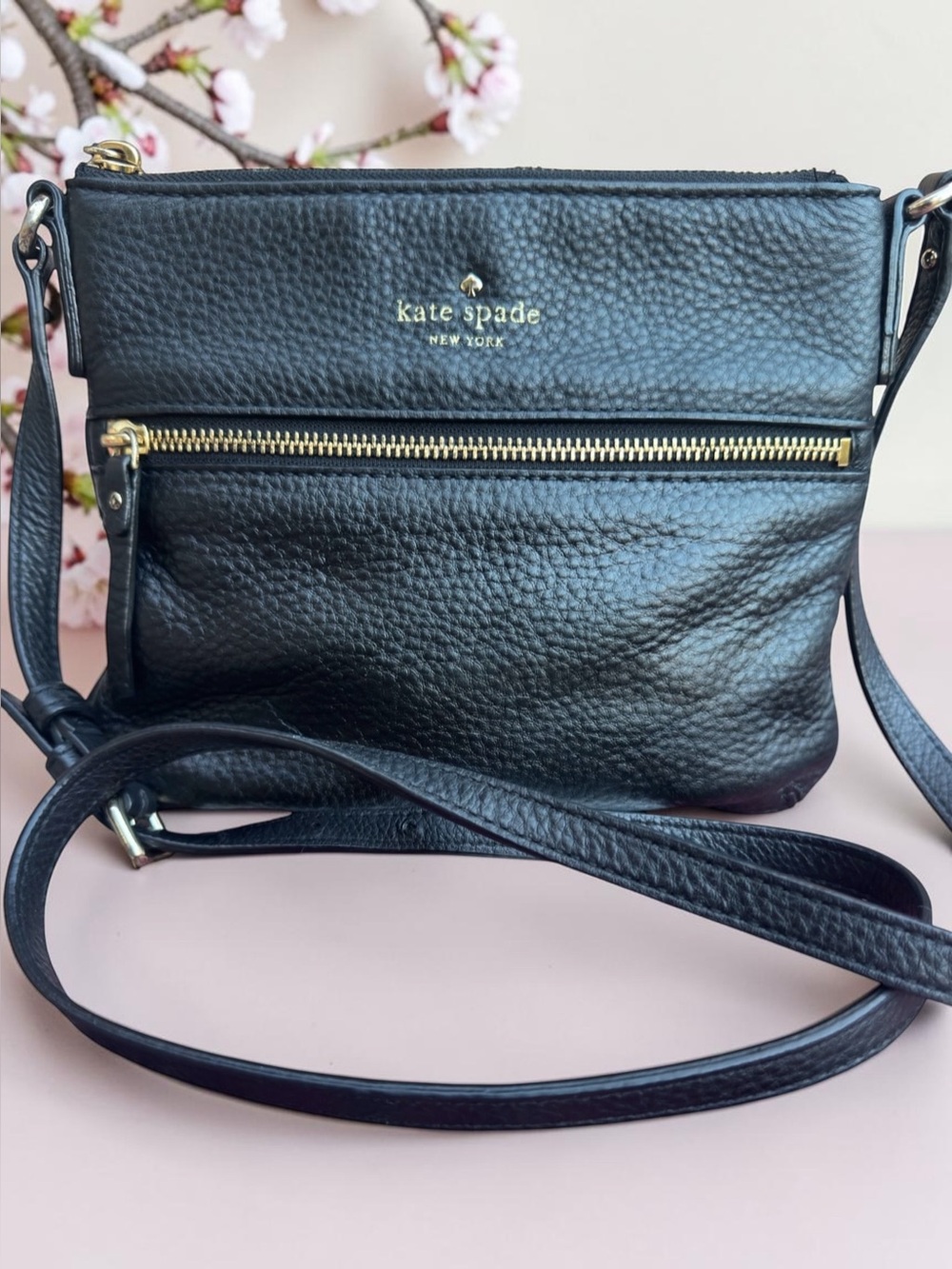 Kate Spade New York Cobble Hill Tenley Crossbody Bag.